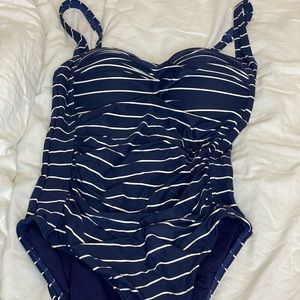 NWT Retro/Vintage Inspired One Piece!